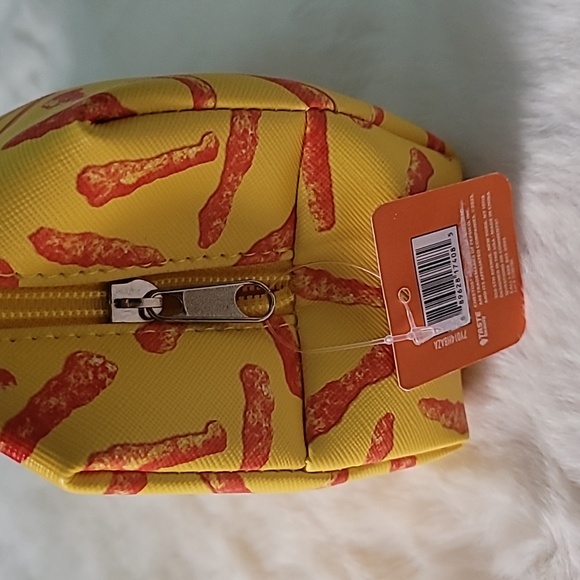 🔥 Flaming Hot Cheetos Make up Bag - Picture 2 of 5